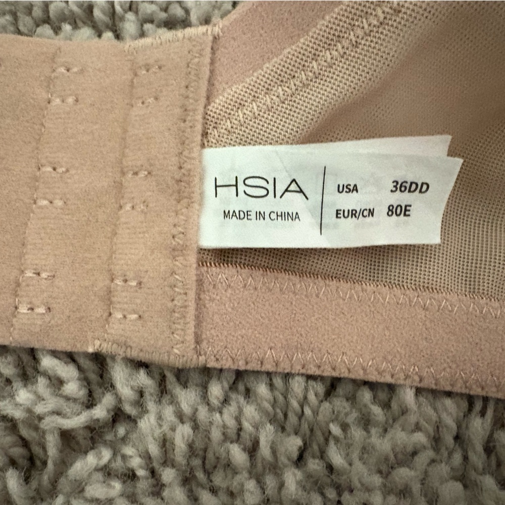 Four Bra Bundle - image 6